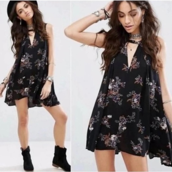 Free People Dresses & Skirts - Free People Women’s Tree Swing Dress black goth girlie - size XS with pockets!